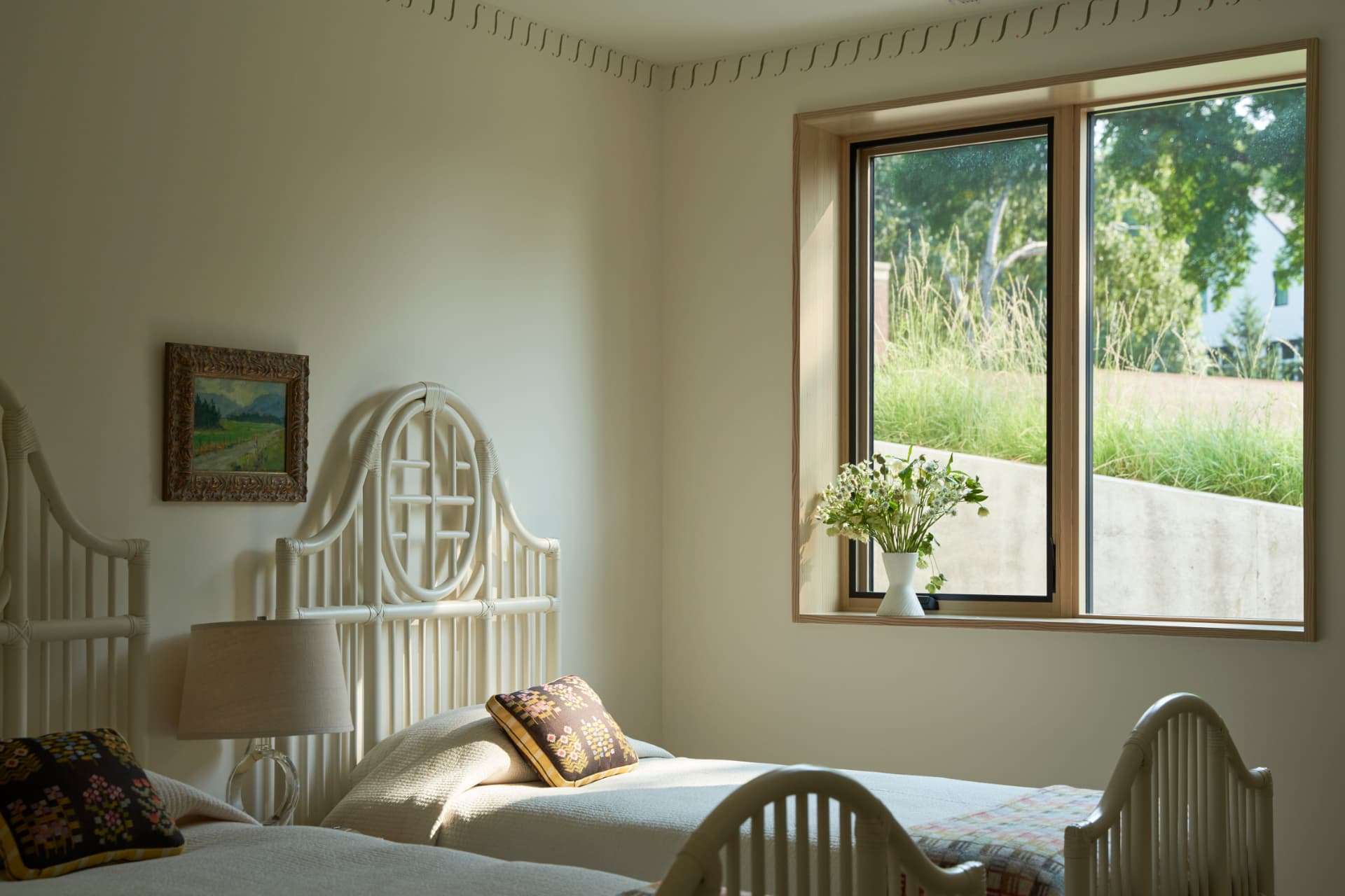 Hill House twin bedroom with white oak paneling