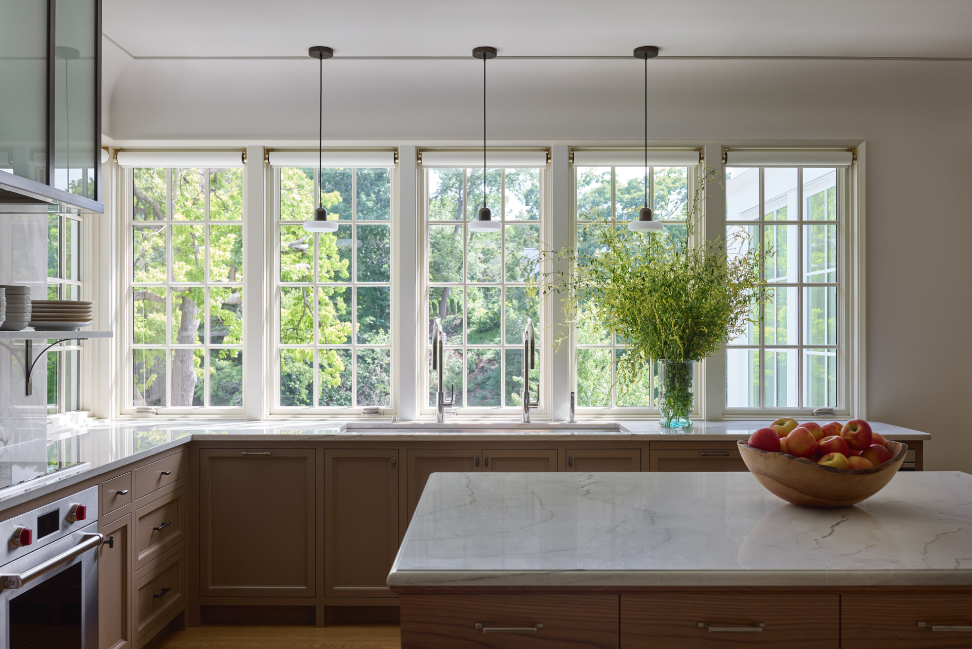 Waters Edge kitchen overlooking the garden