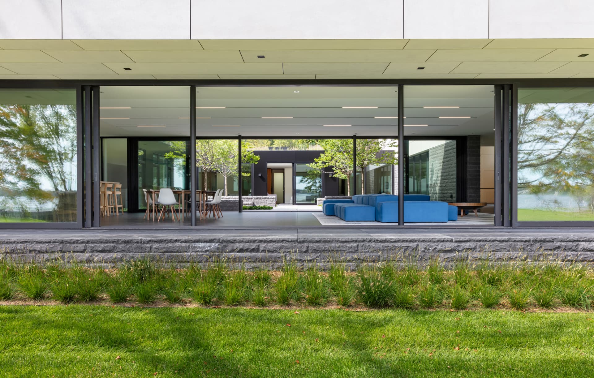 Bayside glass-walled living spaces