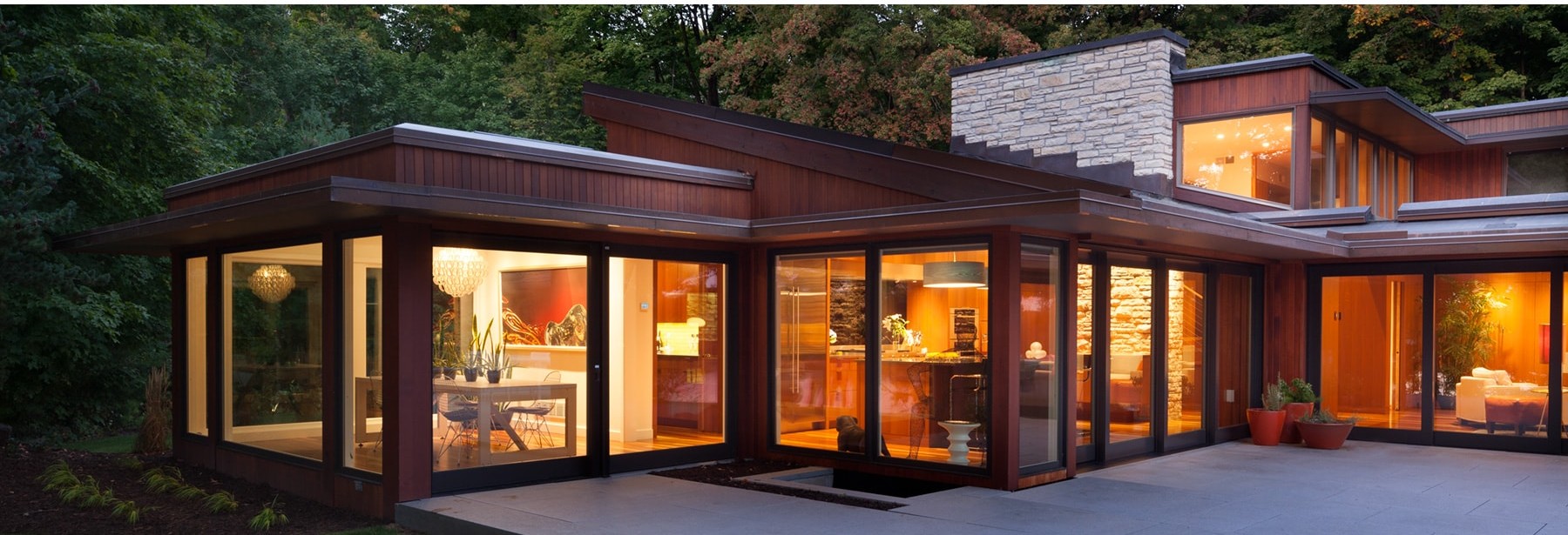 Mid Century Lake House Photo