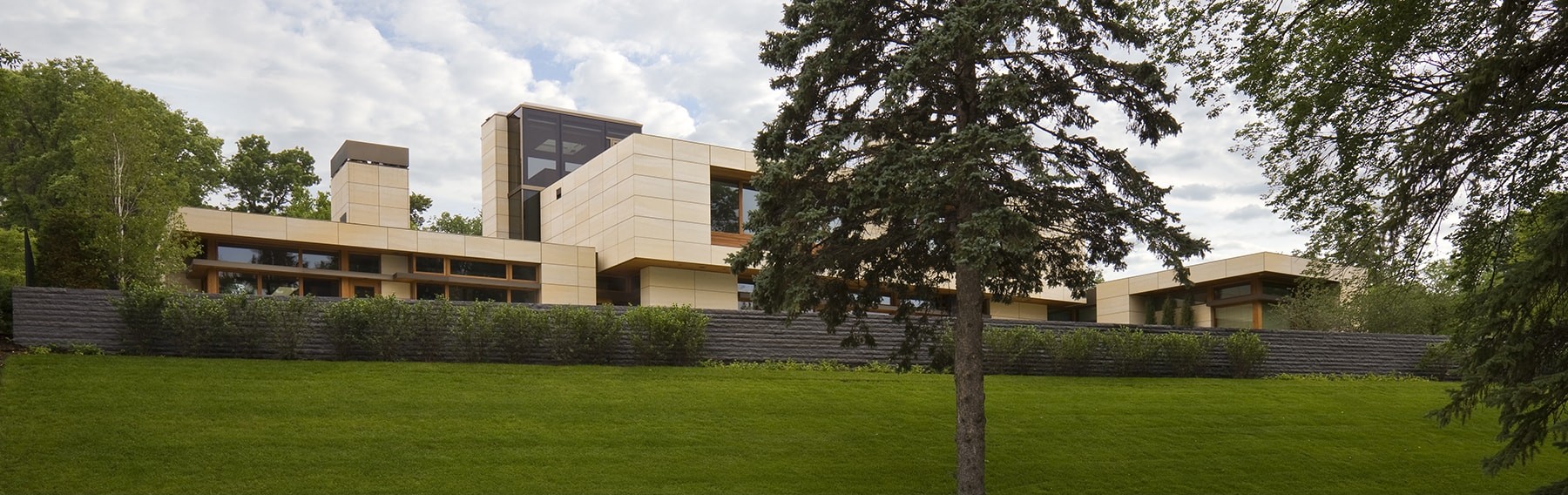 City Lake Home