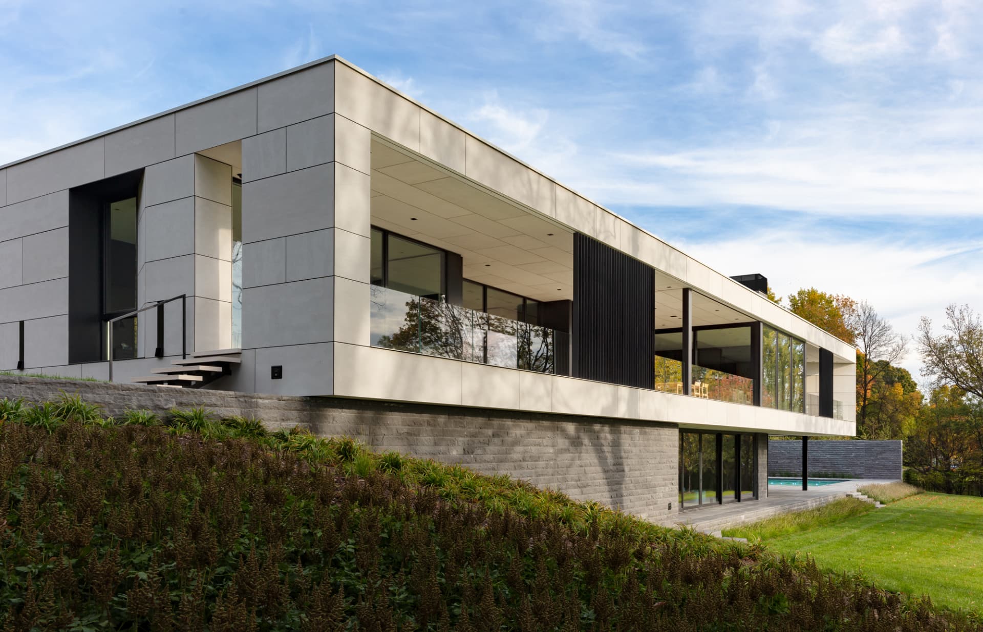 Bayside lakeside elevation
